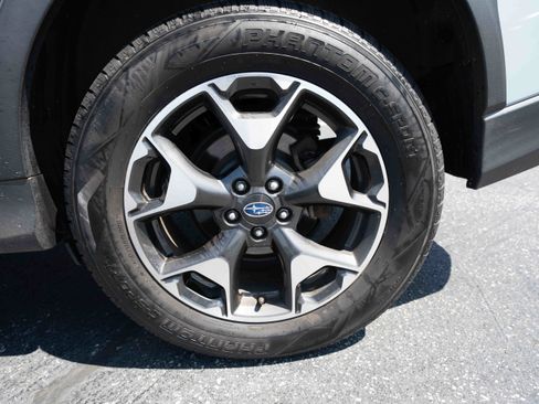 Used 2020 Subaru Crosstrek 2.0i Premium AWD/4WD image 29