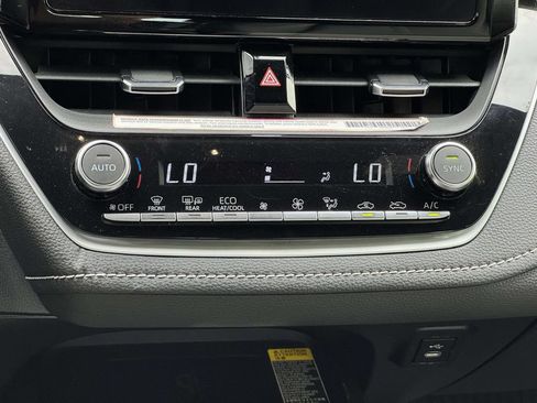 Used 2024 Toyota Corolla XSE FWD image 5