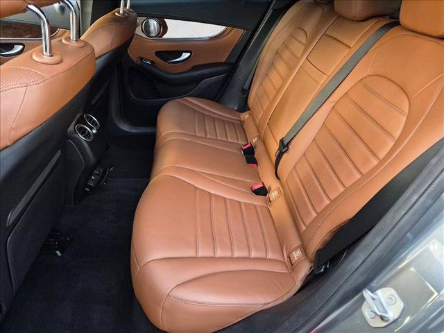 Used 2019 Mercedes-Benz GLC 300 4MATIC image 19