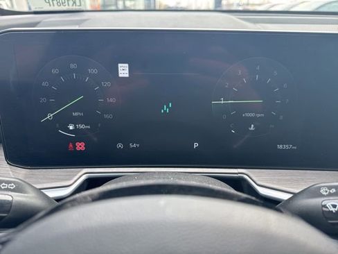 Used 2024 Kia Sorento SX Prestige image 16