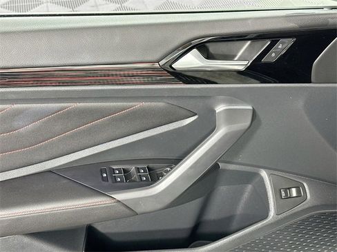 Used 2023 Volkswagen Jetta GLI Autobahn image 25