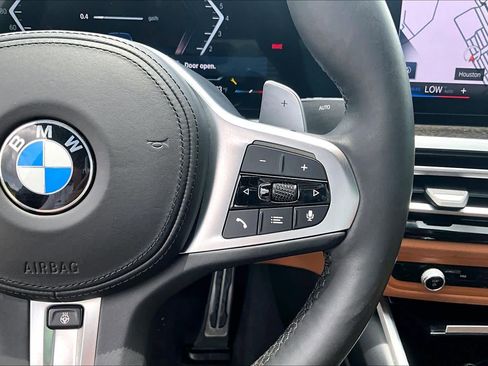 Used 2023 BMW 330i Sedan w/ M Sport Package RWD image 22