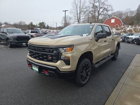 Used 2022 Chevrolet Silverado 1500 Custom Trail Boss image 3