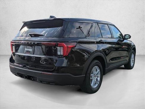 New 2026 Ford Explorer Active image 8
