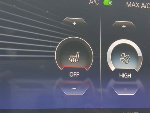 Certified 2024 BMW 230i Coupe w/ Convenience Package image 23