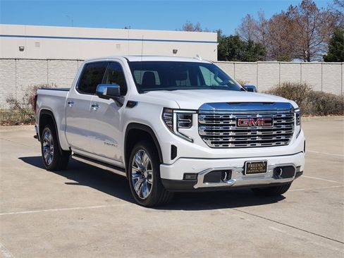Used 2024 GMC Sierra 1500 Denali w/ Denali Reserve Package image 3