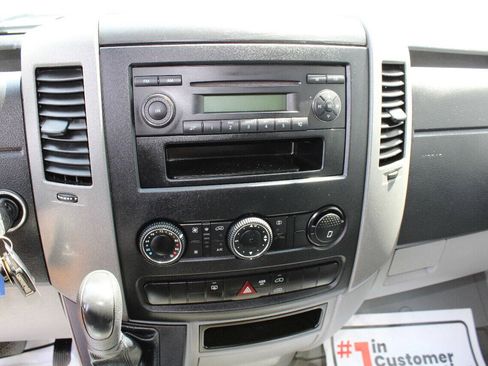 Used 2012 Mercedes-Benz Sprinter 2500 image 13