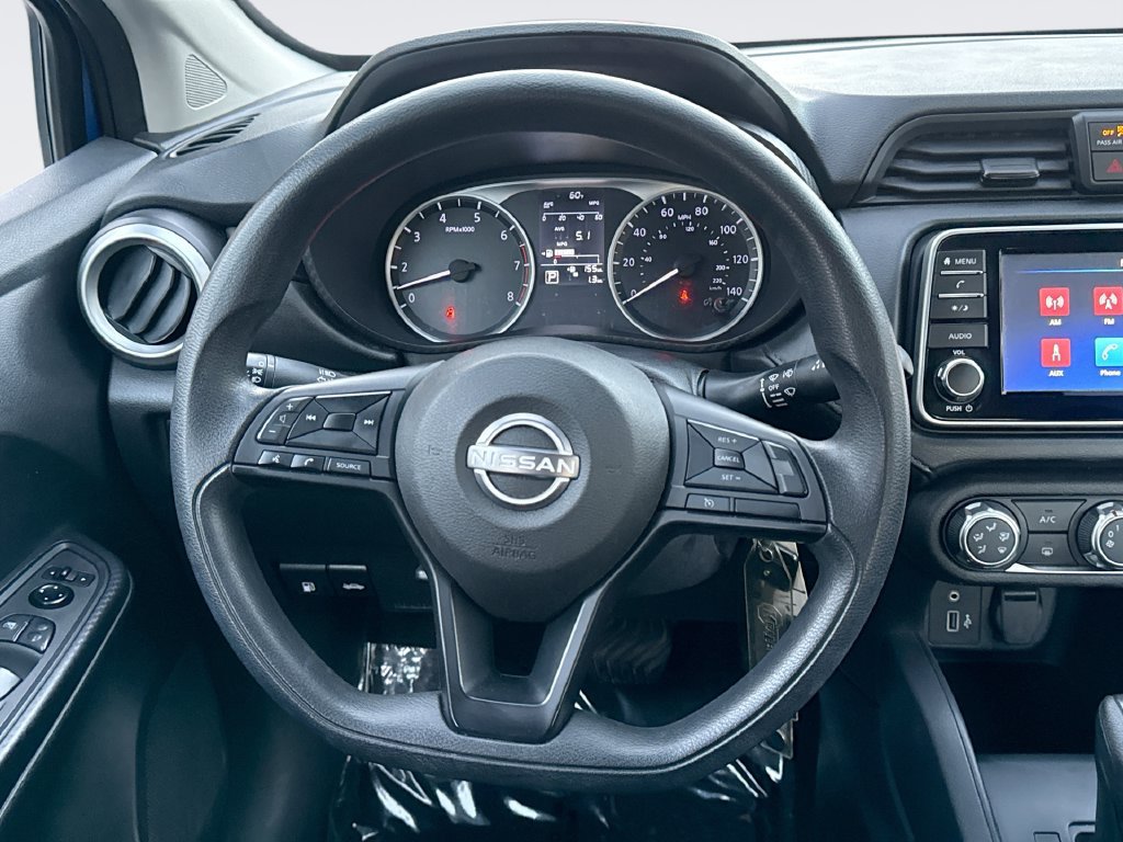 Used 2024 Nissan Versa S FWD image 11