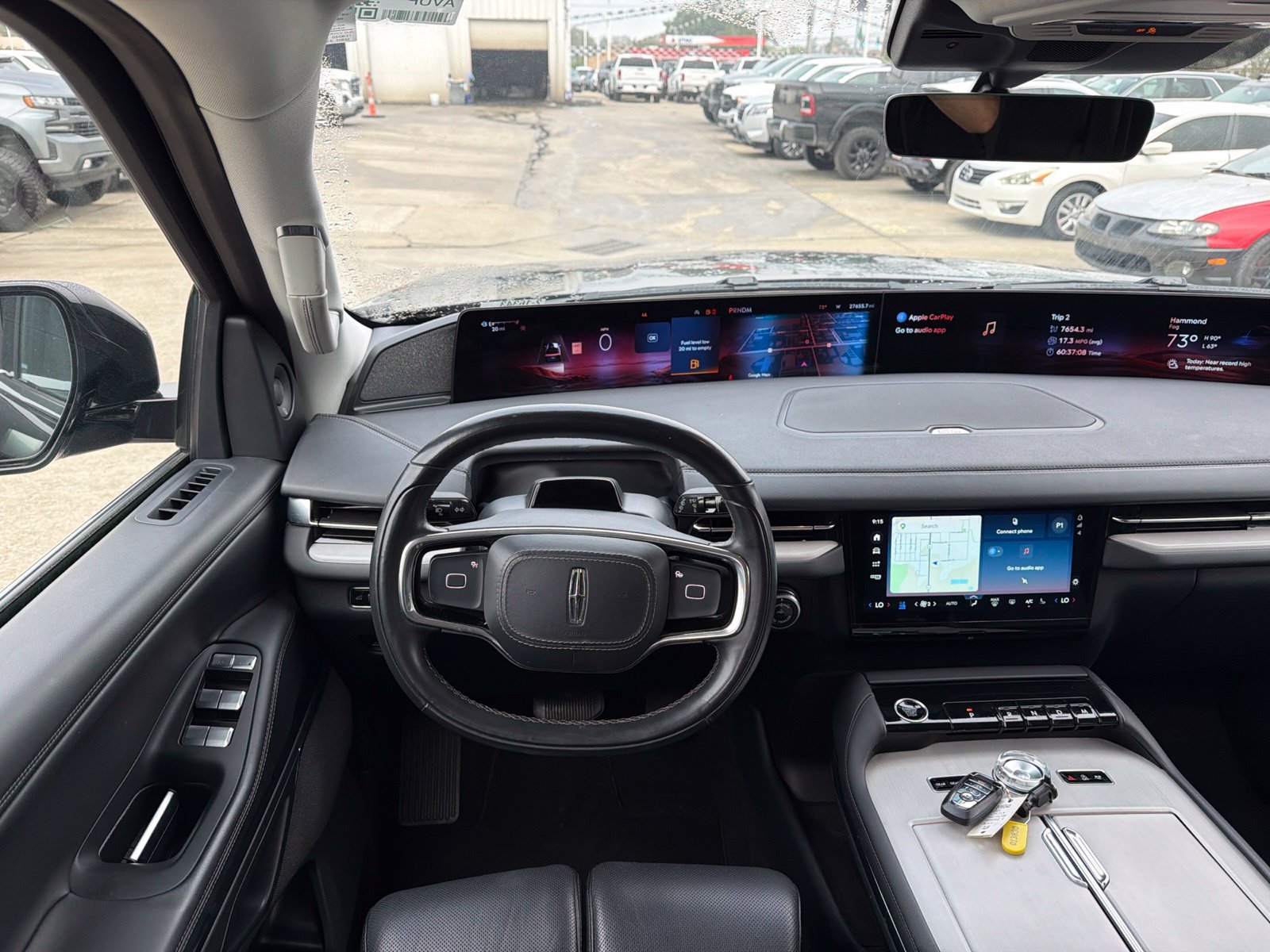 Used 2025 Lincoln Navigator Reserve AWD/4WD image 11