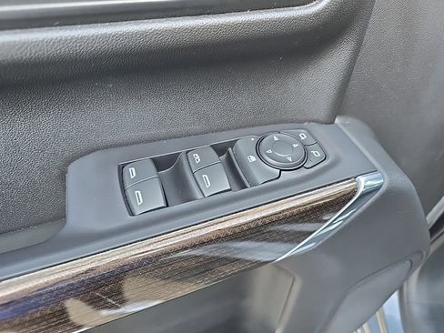 Used 2020 Chevrolet Silverado 1500 LT Trail Boss w/ Convenience Package image 7