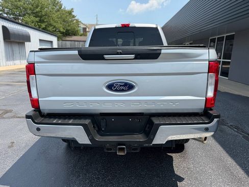 Used 2019 Ford F250 Lariat w/ Chrome Package AWD/4WD image 8