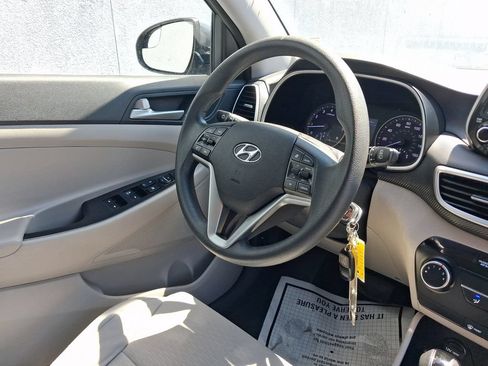 Used 2019 Hyundai Tucson SE w/ Cargo Package AWD/4WD image 21