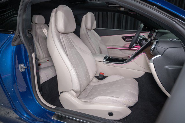 New 2026 Mercedes-Benz CLE 450 4MATIC Coupe image 14