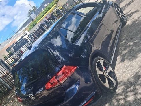Used 2017 Volkswagen GTI Sport FWD image 5