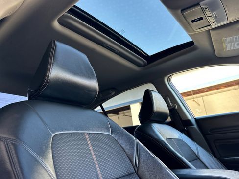 Used 2021 Nissan Altima 2.5 SR w/ SR Premium Package image 20