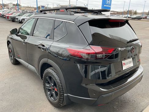 Used 2025 Nissan Rogue SV w/ Rock Creek Premium Package AWD/4WD image 7