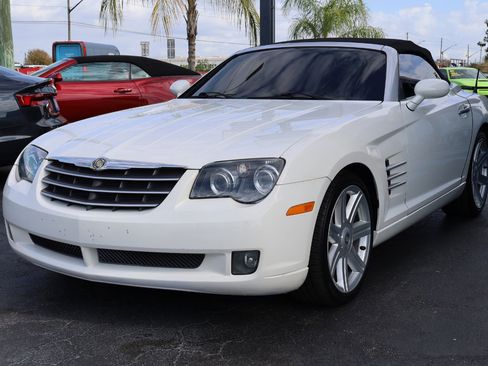 Used 2005 Chrysler Crossfire Limited image 5