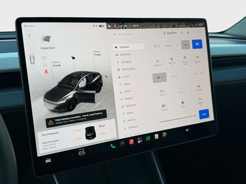 Used 2026 Tesla Model Y Long Range AWD/4WD image 18