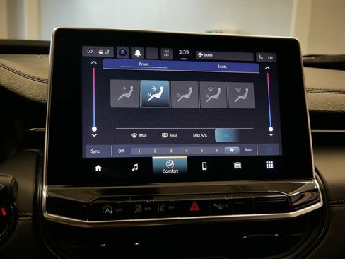 Certified 2023 Jeep Compass High Altitude image 33