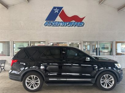 Used 2019 Ford Explorer XLT w/ Equipment Group 202A