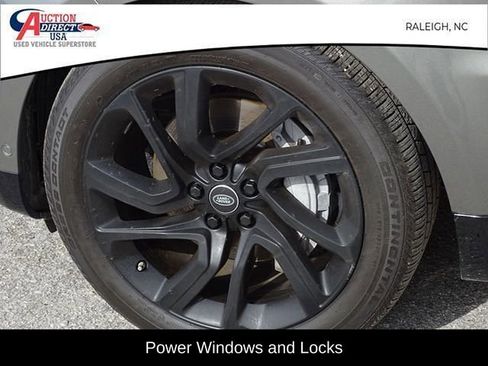 Used 2019 Land Rover Range Rover Sport HSE image 13