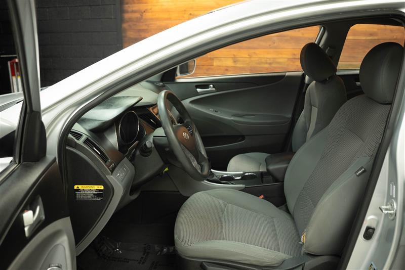 Used 2013 Hyundai Sonata GLS FWD image 8