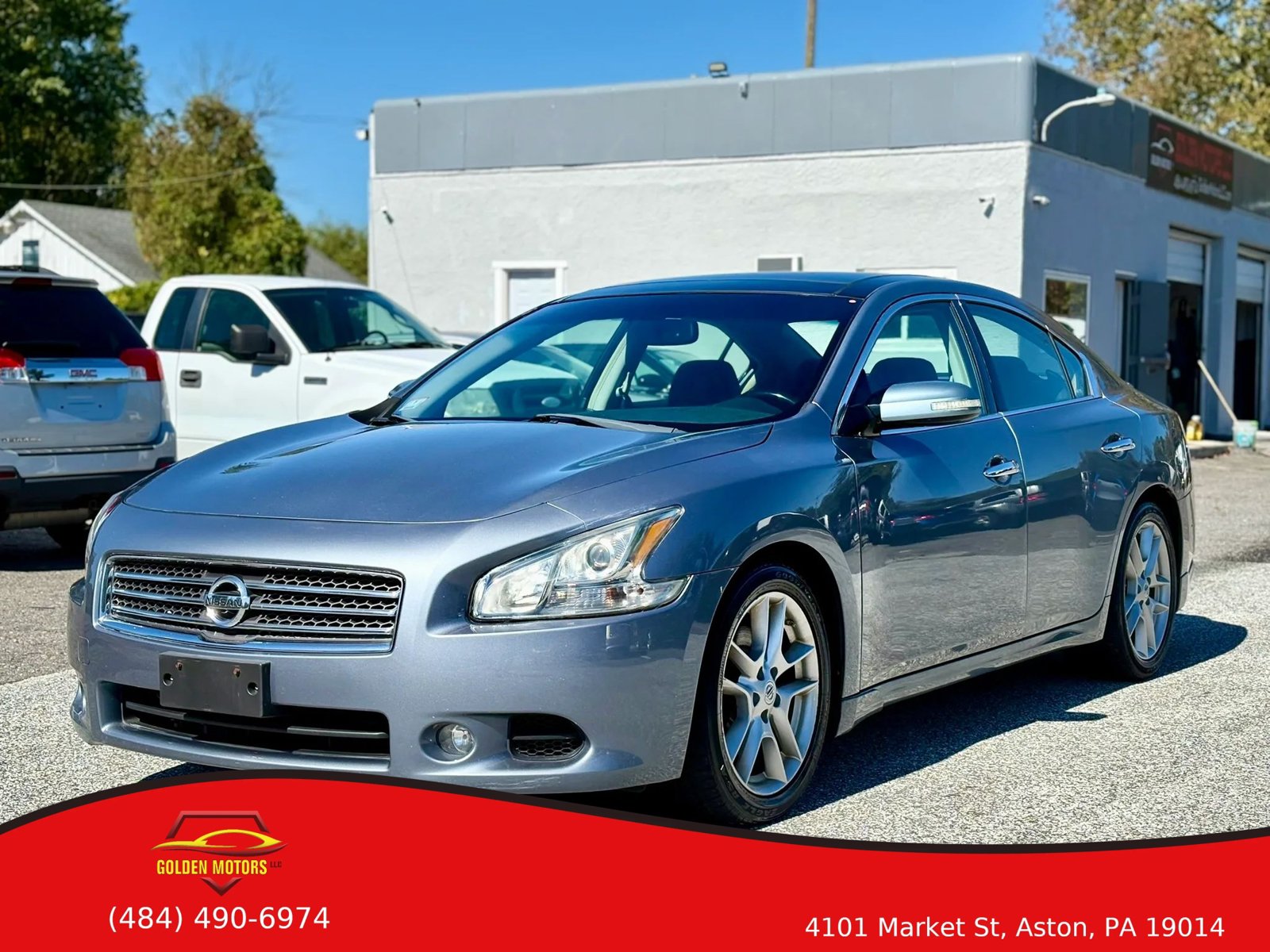 Used 2011 Nissan Maxima 3.5 SV w/ Premium Pkg FWD image 3