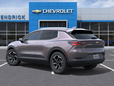 New 2026 Chevrolet Equinox EV LT FWD image 3