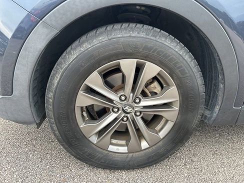 Used 2013 Hyundai Santa Fe Sport AWD/4WD image 9