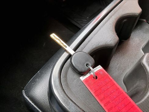 Used 2016 Chevrolet Silverado 1500 W/T image 15