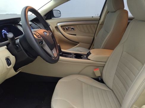 Used 2018 Ford Taurus SE FWD image 17