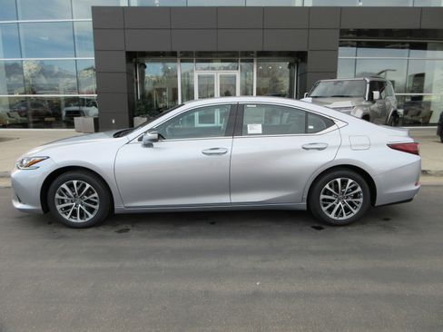 New 2025 Lexus ES 350 350 image 3