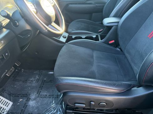 Used 2024 Hyundai Kona N Line image 6