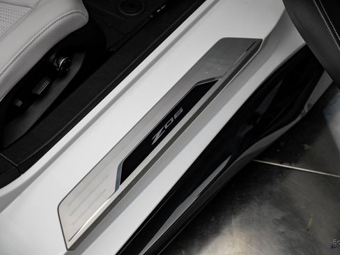 Used 2025 Chevrolet Corvette Z06 w/ Z07 Performance Package image 64