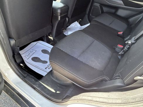 Used 2016 Mitsubishi Outlander SEL AWD/4WD image 9