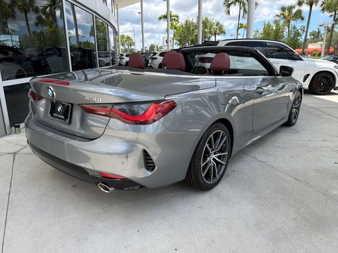 Used 2025 BMW 430i Convertible w/ Premium Package RWD image 9