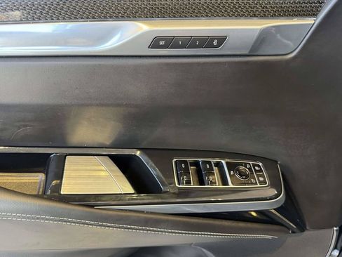 Used 2025 Cadillac Escalade V w/ LPO, ONYX Package AWD/4WD image 27