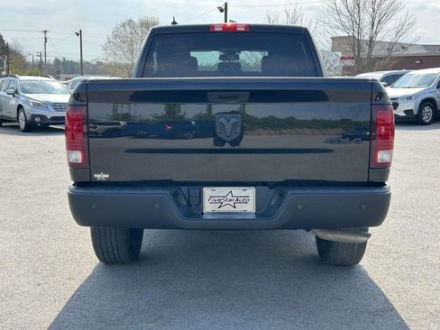 Used 2022 RAM 1500 Classic Warlock w/ Electronics Group AWD/4WD image 4