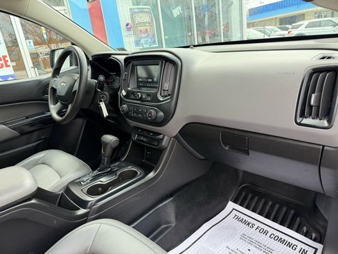 Used 2018 Chevrolet Colorado W/T image 21