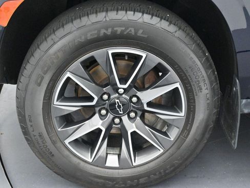 Used 2021 Chevrolet Tahoe Z71 AWD/4WD image 42