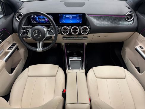 Used 2024 Mercedes-Benz GLA 250 4MATIC image 23