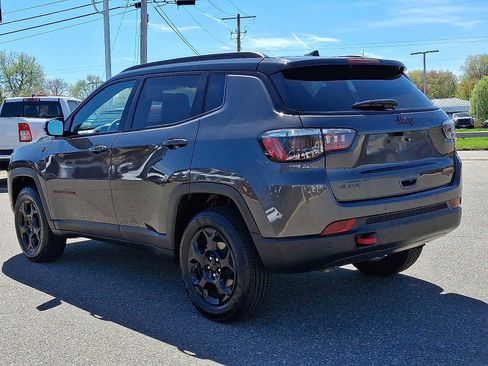 Certified 2024 Jeep Compass Trailhawk image 5