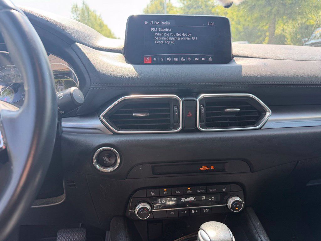 Used 2019 MAZDA CX-5 Touring FWD image 11