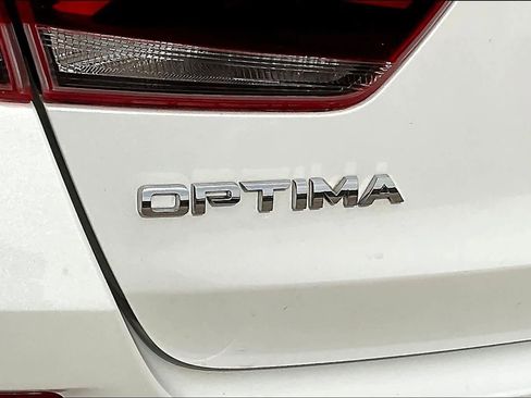 Certified 2020 Kia Optima Premium image 7