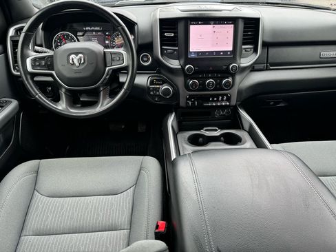 Used 2022 RAM 1500 Big Horn AWD/4WD image 4