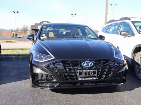 Used 2021 Hyundai Sonata Limited image 8