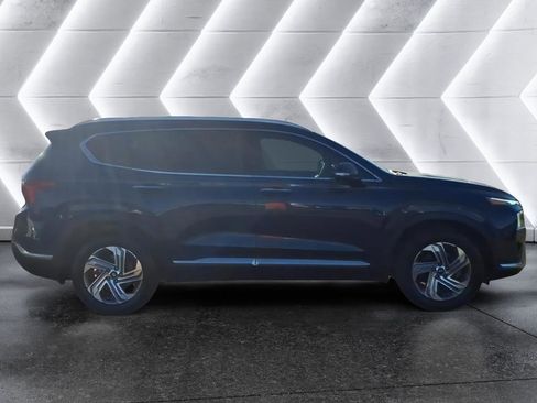 Used 2022 Hyundai Santa Fe SEL w/ Convenience Package image 6