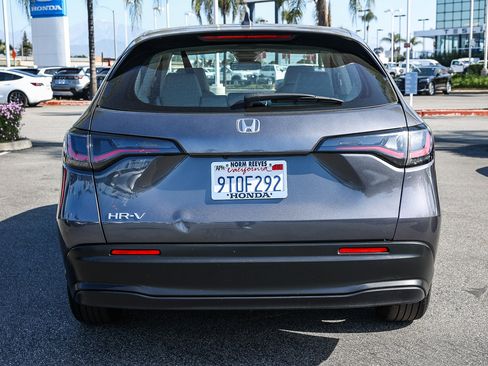 Used 2025 Honda HR-V LX image 6