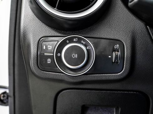 Used 2023 Alfa Romeo Stelvio Veloce image 37