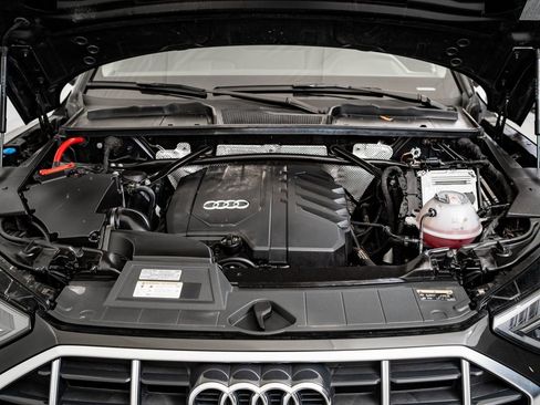 Used 2023 Audi Q5 2.0T Premium w/ Convenience Package image 46